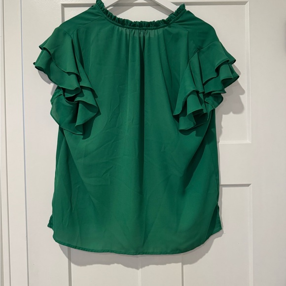 Fun2Fun Green Ruffle Sleeve Women's Top - Picture 2 of 4